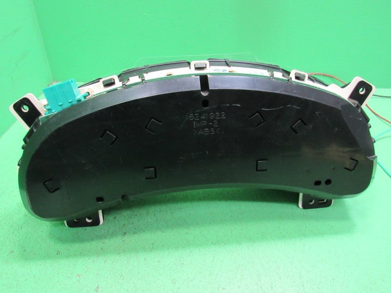 00-05 IMPALA MONTE CARLO INSTRUMENT GAUGE CLUSTER SPEEDO TACH MILEAGE 