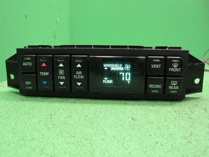16202304 97-05 BUICK PARK AVE AC DIGITAL CLIMATE TEMPERATURE CONTROL R