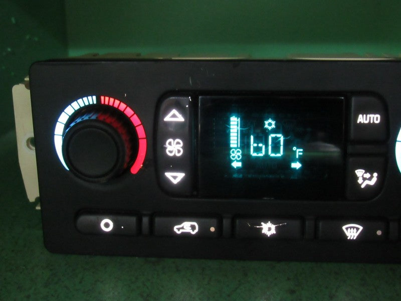 15137655 TAHOE ESCALADE SILVERADO AC DIGITAL CLIMATE TEMP CONTROL LED 