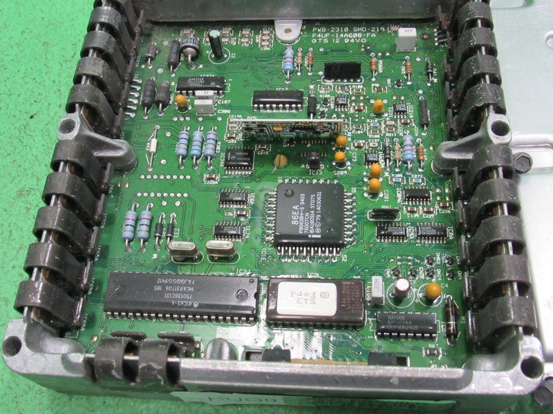 HUG0 Ford F150 5.0L V8 ECU ECM PCM ENGINE COMPUTER F4TF-12A650-APA REB