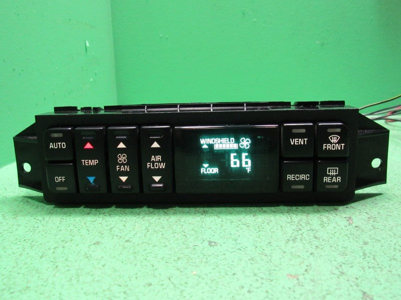 16202304 97-05 BUICK PARK AVE AC DIGITAL CLIMATE TEMPERATURE CONTROL R
