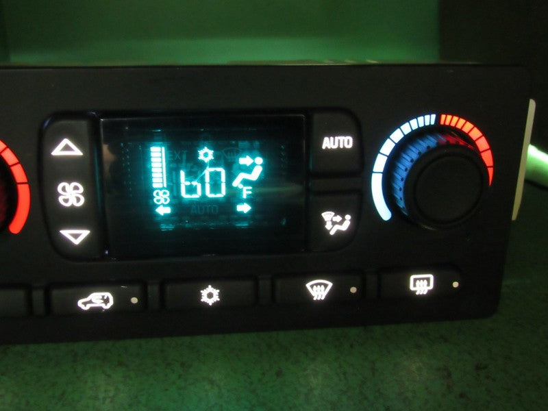 15107730 TAHOE ESCALADE SILVERADO AC DIGITAL CLIMATE TEMP CONTROL LED 