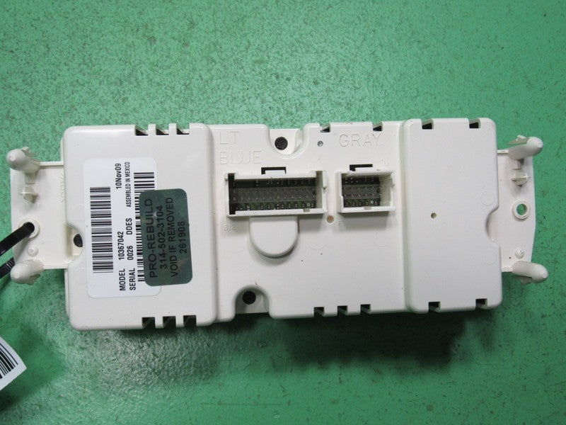 10367042 TAHOE ESCALADE SILVERADO AC DIGITAL CLIMATE TEMP CONTROL LED 