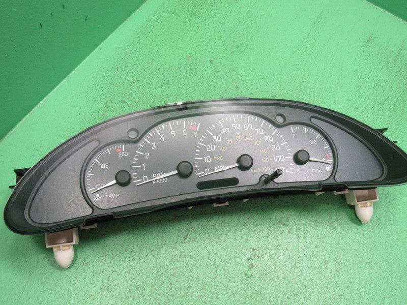 16256792 00-05 PONTIAC SUNFIRE GAUGE CLUSTER INSTRUMENT SPEEDOMETER TE