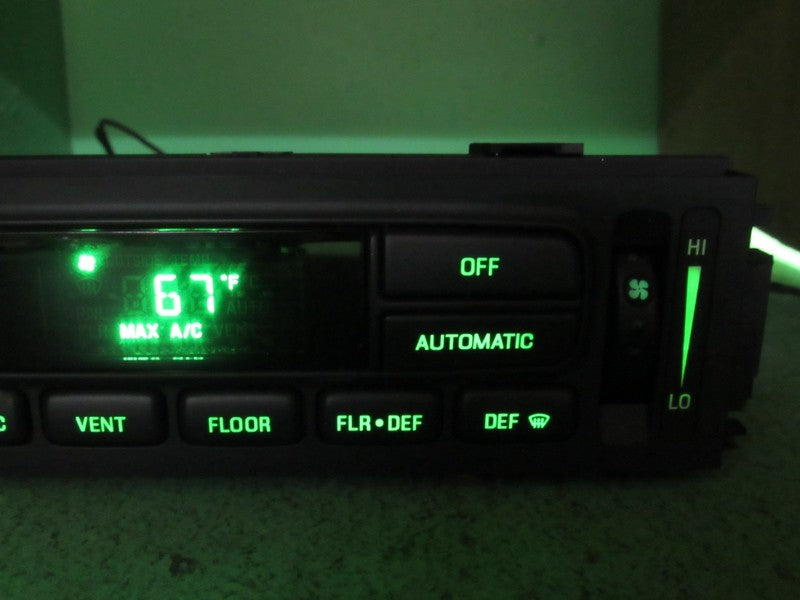 03-11 CROWN VIC EATC AUTOMATIC CLIMATE HEATER CONTROL 6W7H-19C933-AA R