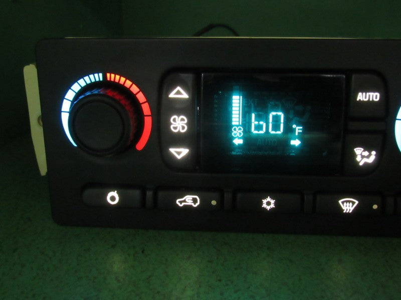 15185639 TAHOE ESCALADE SILVERADO AC DIGITAL CLIMATE TEMP CONTROL LED 