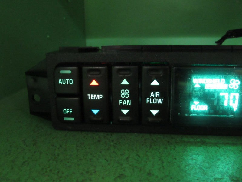 16202304 97-05 BUICK PARK AVE AC DIGITAL CLIMATE TEMPERATURE CONTROL R