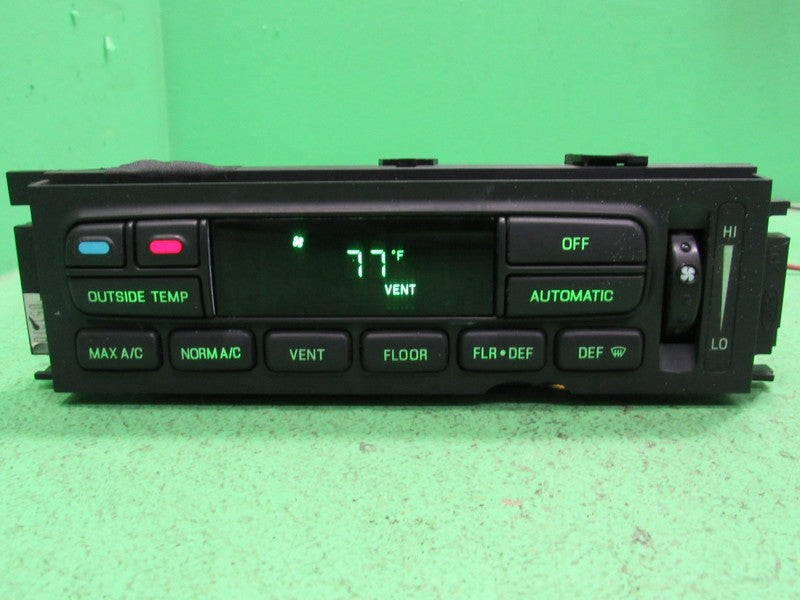 03-11 CROWN VIC EATC AUTOMATIC CLIMATE HEATER CONTROL 6W7H-19C933-AA R