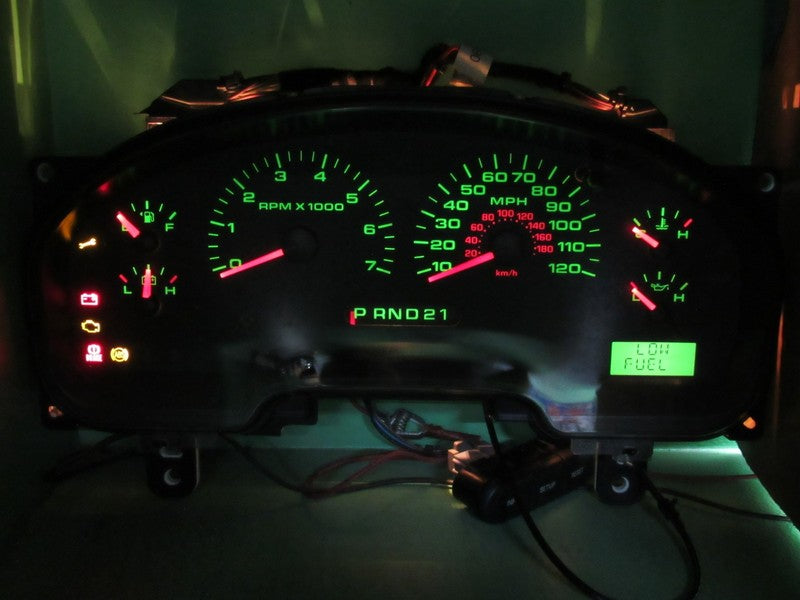 04-05 FORD F150 XLT INSTRUMENT GAUGE CLUSTER GAUGES SPEEDOMETER TACH T