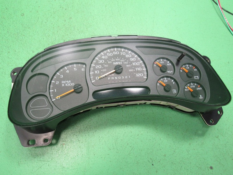 06-07 SILVERADO SIERRA TAHOE INSTRUMENT GAUGE CLUSTER MILEAGE PROG REB