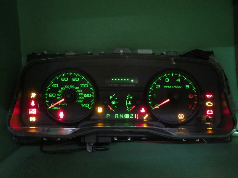 09-11 CROWN VICTORIA P71 INSTRUMENT GAUGE CLUSTER SPEEDO TACH MILEAGE 