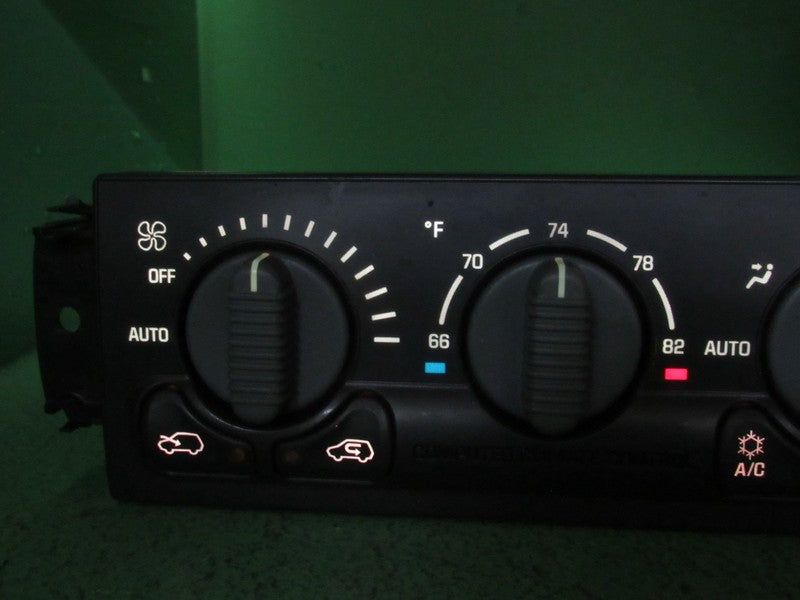 09351285 98 S10 BLAZER ENVOY A/C AUTO CLIMATE TEMPERATURE CONTROL REBU