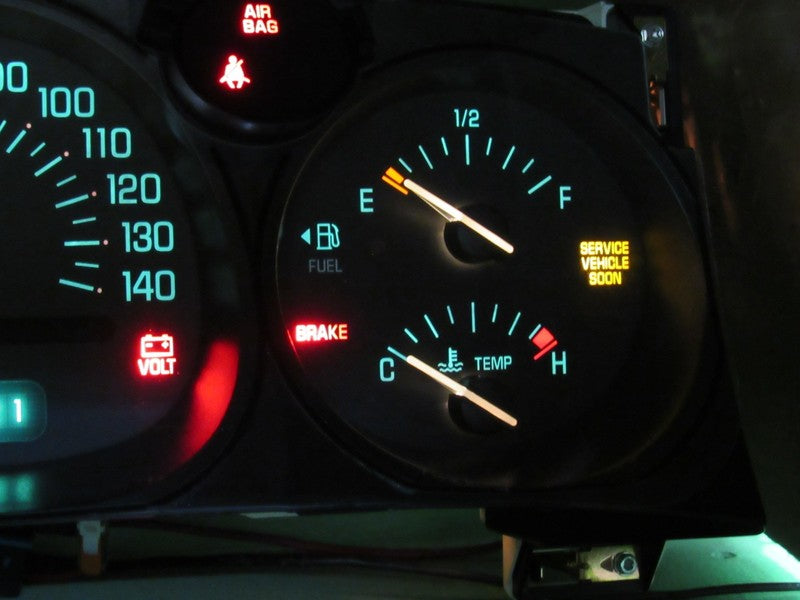 02-05 BUICK LESABRE INSTRUMENT GAUGE CLUSTER GAUGES SPEEDO TACH MILEAG