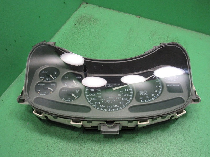 01-02 YUKON SIERRA DENALI INSTRUMENT GAUGE CLUSTER SPEEDO TACH MILEAGE