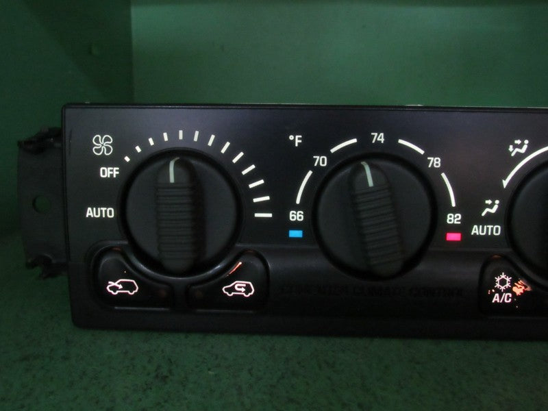 15060162 00-02 TAHOE SILVERADO YUKON A/C AUTO CLIMATE TEMP CONTROL REB