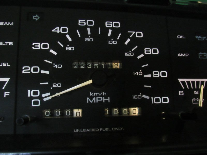 90-92 PATHFINDER PICKUP INSTRUMENT GAUGE CLUSTER SPEEDOMETER TACH 188k