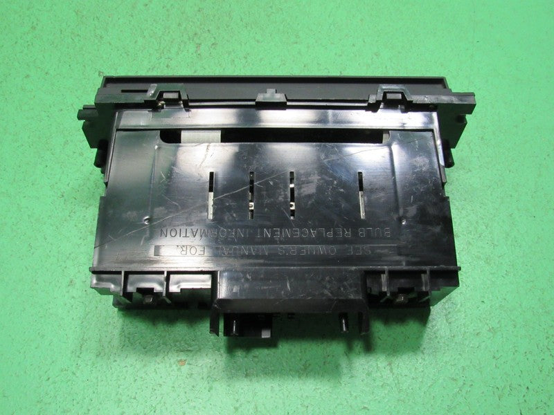 03-11 CROWN VIC EATC AUTOMATIC CLIMATE HEATER CONTROL 3W7H-19C933-AB R