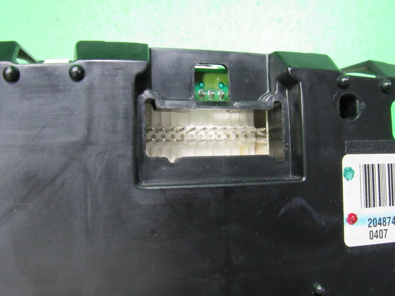 03-04 CADILLAC ESCALADE INSTRUMENT GAUGE CLUSTER SPEEDO MILEAGE PROG R