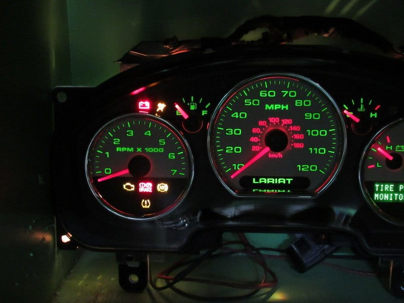 07-08 F150 LARIAT INSTRUMENT GAUGE CLUSTER GAUGES SPEEDO TACH MILEAGE 