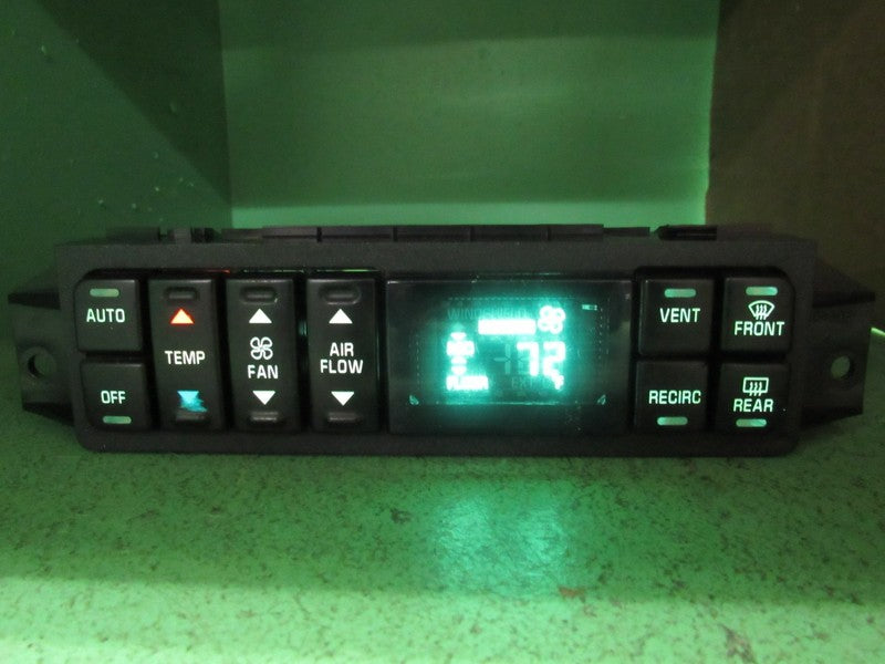 16202304 97-05 BUICK PARK AVE AC DIGITAL CLIMATE TEMPERATURE CONTROL R