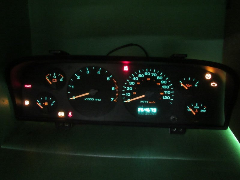 02-04 JEEP GRAND CHEROKEE WJ INSTRUMENT GAUGE CLUSTER MILEAGE PROG REB