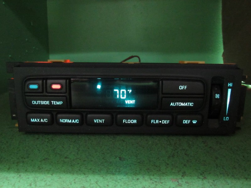 96-97 TOWN CAR EATC AUTOMATIC CLIMATE HEATER CONTROL F7VH-19C933-AA RE