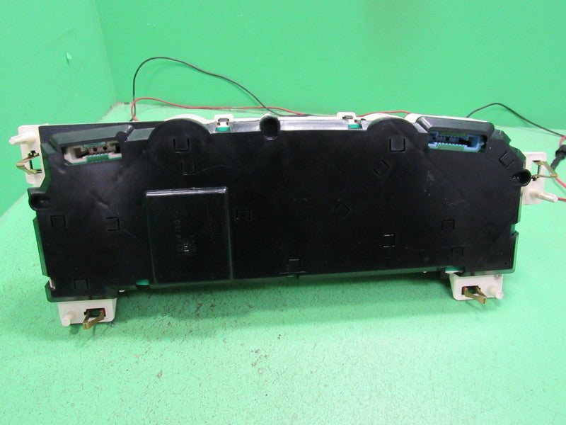 02-05 BUICK LESABRE INSTRUMENT GAUGE CLUSTER GAUGES SPEEDO TACH MILEAG