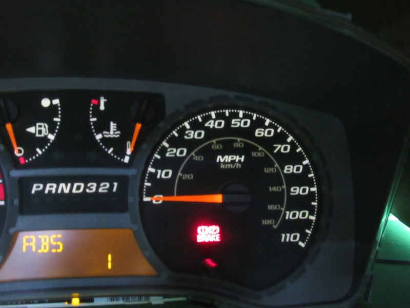 06 COLORADO CANYON INSTRUMENT GAUGE CLUSTER SPEEDOMETER TACH PLUG AND 