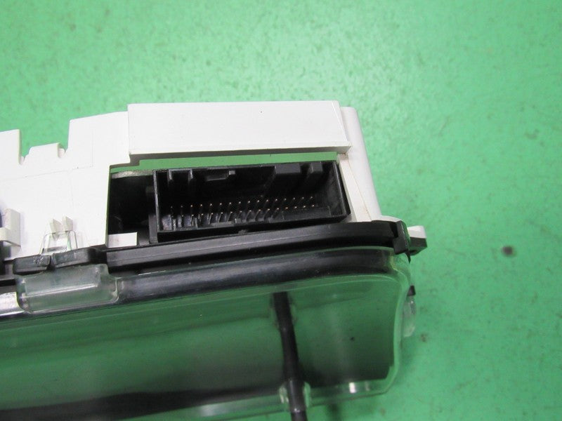 09-11 CROWN VICTORIA P71 INSTRUMENT GAUGE CLUSTER SPEEDO TACH MILEAGE 