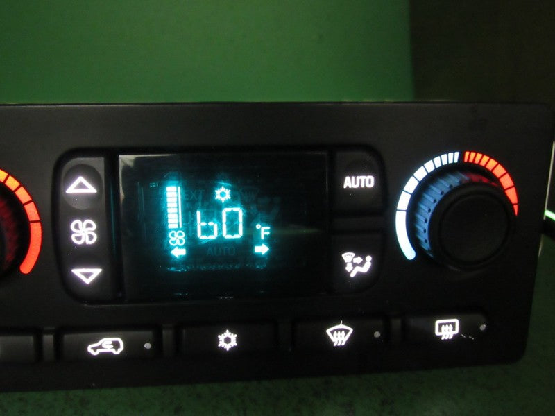 10367042 TAHOE ESCALADE SILVERADO AC DIGITAL CLIMATE TEMP CONTROL LED 
