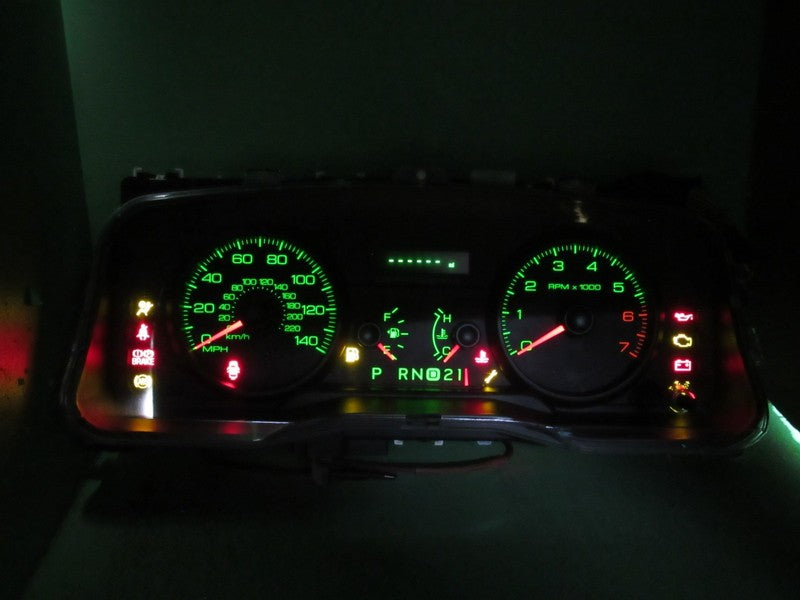 09-11 CROWN VICTORIA P71 INSTRUMENT GAUGE CLUSTER SPEEDO TACH MILEAGE 