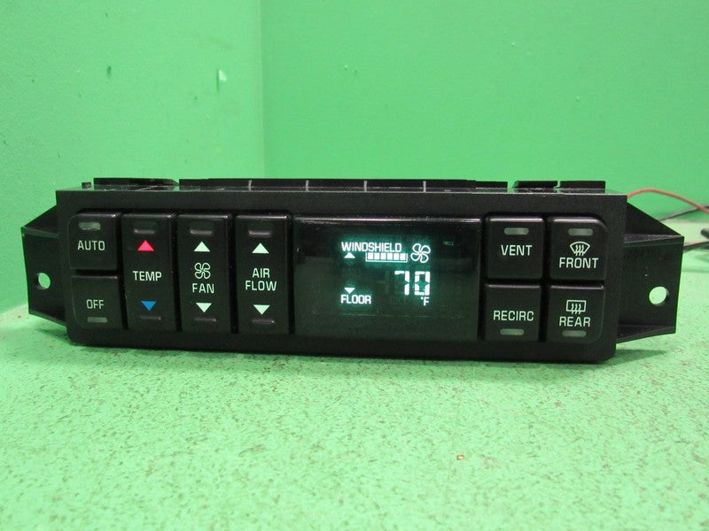 16202304 97-05 BUICK PARK AVE AC DIGITAL CLIMATE TEMPERATURE CONTROL R