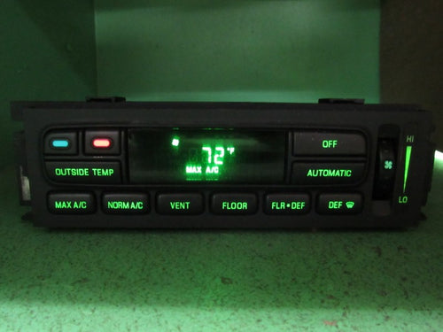 01-02 CROWN VIC EATC AUTOMATIC CLIMATE HEATER CONTROL 1W7H-19C933-AA R