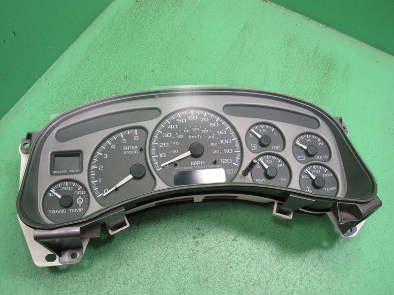 01-02 YUKON SIERRA DENALI INSTRUMENT GAUGE CLUSTER SPEEDO TACH MILEAGE