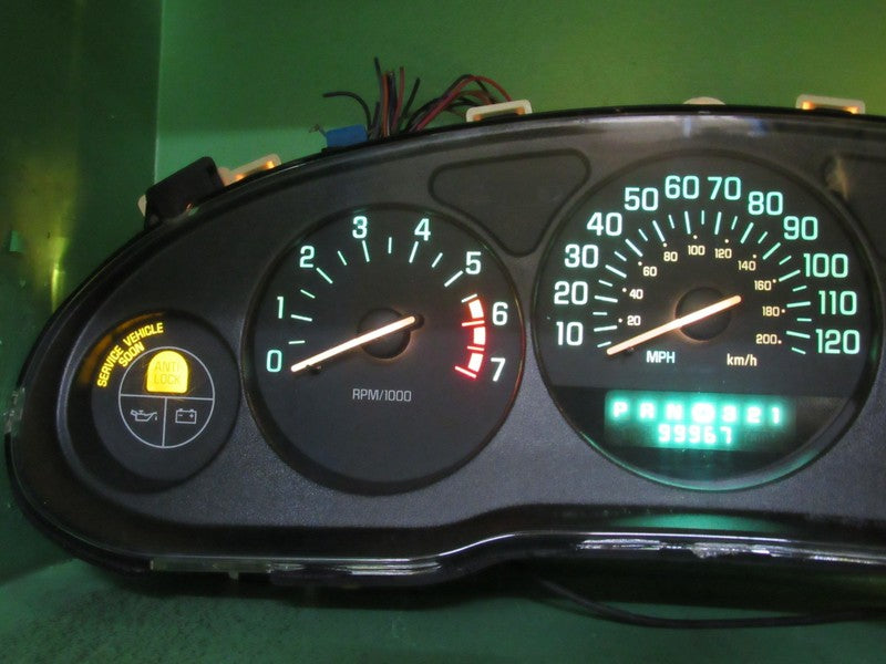 97-98 BUICK REGAL INSTRUMENT GAUGE CLUSTER GAUGES SPEEDO TACH MILEAGE 