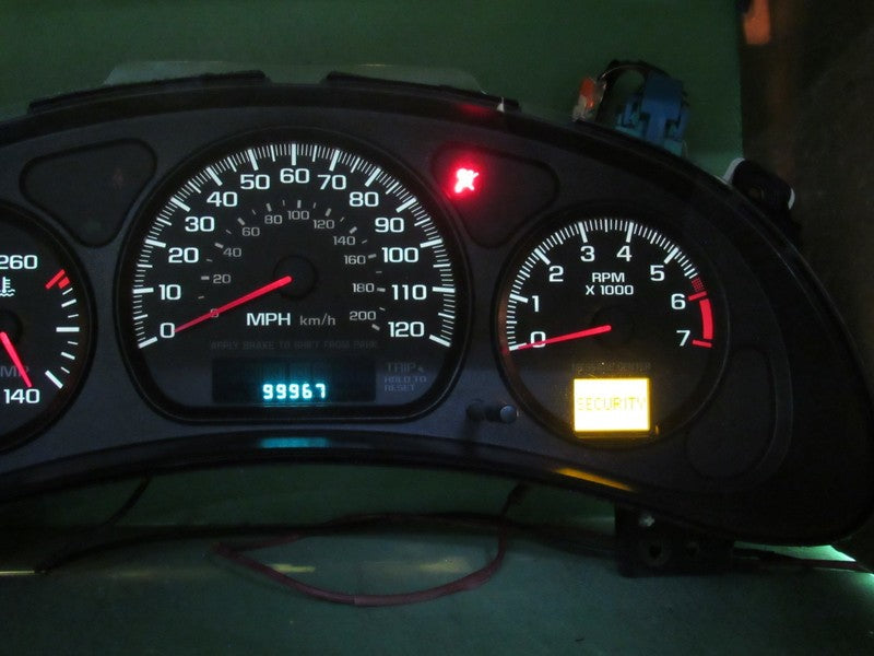 00-05 IMPALA MONTE CARLO INSTRUMENT GAUGE CLUSTER SPEEDO TACH MILEAGE 