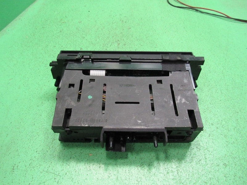 03-11 CROWN VIC EATC AUTOMATIC CLIMATE HEATER CONTROL 6W7H-19C933-AA R
