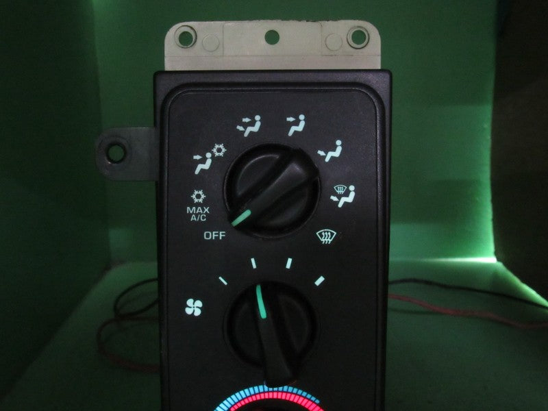 55056702AD 99-02 DODGE RAM A/C AC HEATER MANUAL CLIMATE TEMP CONTROL R