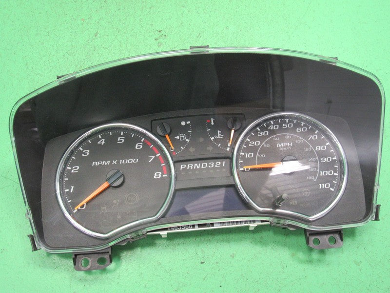08-12 COLORADO CANYON INSTRUMENT GAUGE CLUSTER SPEEDOMETER TACH PLUG A