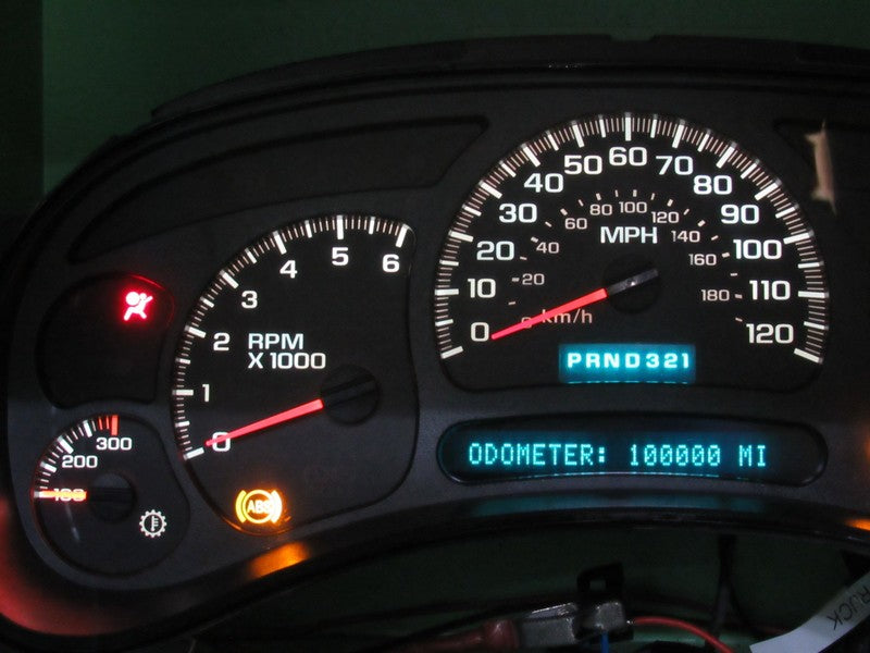 05 SILVERADO SIERRA YUKON INSTRUMENT GAUGE CLUSTER MILEAGE PROG REBUIL