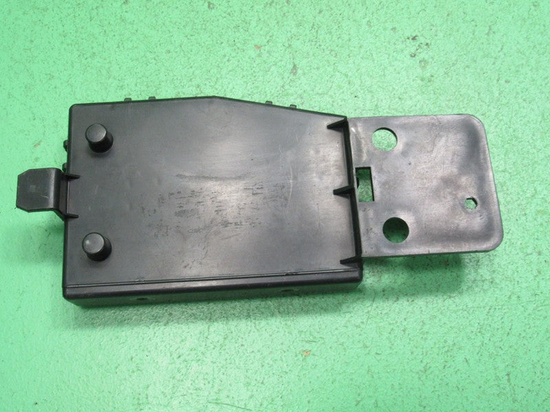 10 COLORADO BCM BODY CONTROL MODULE VIN AND MILEAGE PROGRAMMED 2158