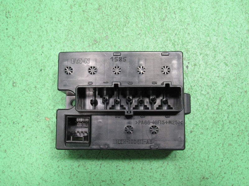 05-07 F250 F350 EXCURSION AC CLIMATE VACUUM MODULE 1L2H-19D611-AB REBU