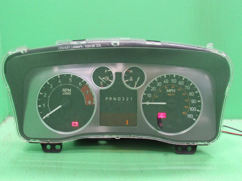 07 HUMMER H3 INSTRUMENT GAUGE CLUSTER SPEEDOMETER TACH 15821163 PLUG A