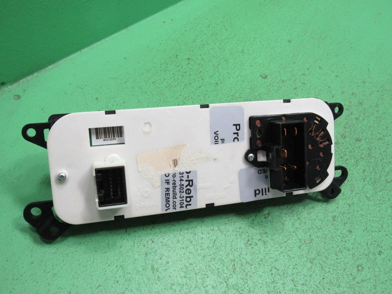 55056569AC 06 DAKOTA RAIDER A/C AC HEATER MANUAL CLIMATE TEMP CONTROL 
