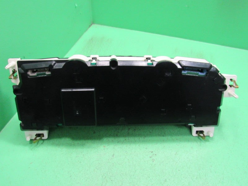 00-01 BUICK LESABRE INSTRUMENT GAUGE CLUSTER GAUGES SPEEDOMETER MILEAG