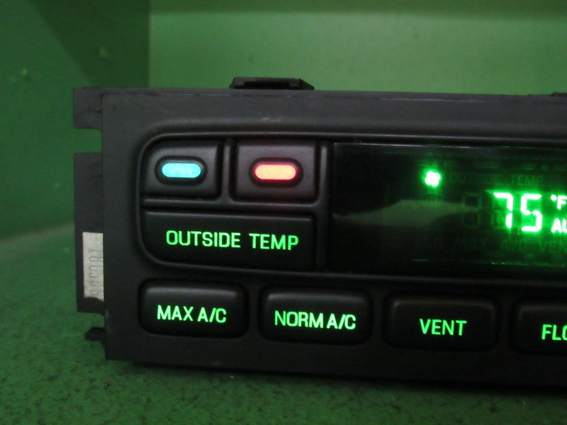 03-11 CROWN VIC EATC AUTOMATIC CLIMATE HEATER CONTROL 3W7H-19C933-AB R