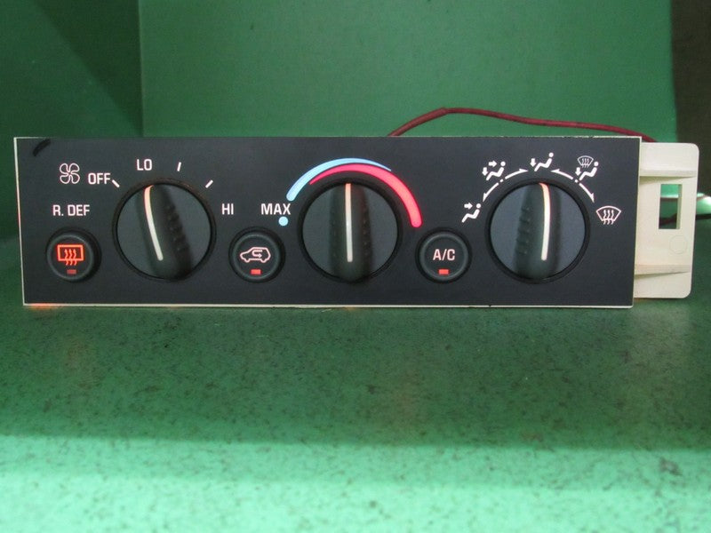 96-00 C/K TAHOE YUKON SUBURBAN AC HEATER CLIMATE TEMPERATURE CONTROL R