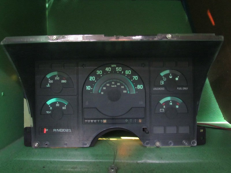 88-90 CHEVY C/K 1500 SILVERADO GMC INSTRUMENT GAUGE CLUSTER SPEEDO REB