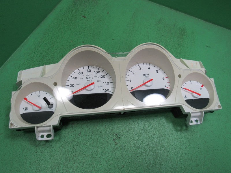 06 MAGNUM CHARGER 160MPH INSTRUMENT GAUGE CLUSTER SPEEDO TACH MILEAGE 
