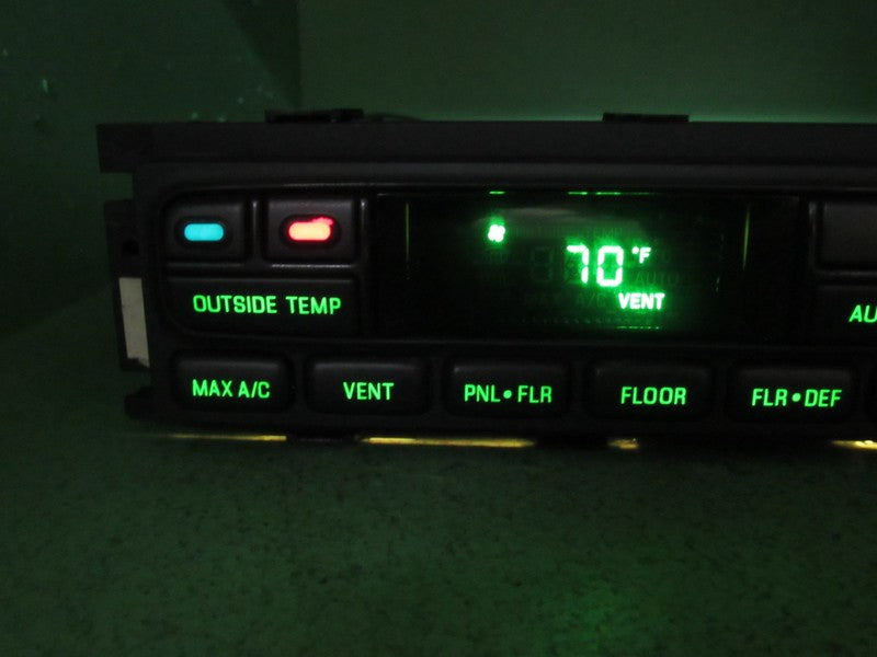 99-02 EXPEDITION NAVIGATOR AUTO CLIMATE HEATER CONTROL XL7H-19C933-AE 